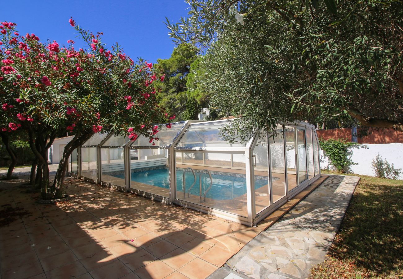 Villa in Denia - Villa in Las Rotas am Strand