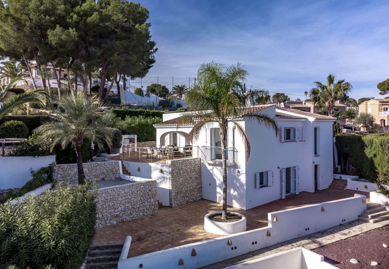 Villa in Benissa - LA PERLITA, schöne Villa für 6 Personen, mit Meerblick an der Küste von Benissa, privatem Pool und kostenlosem WLAN.