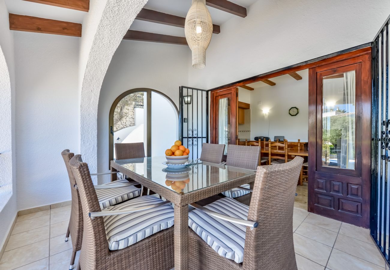 Villa in Moraira - Ferienhäuser in Moraira GUADALETE