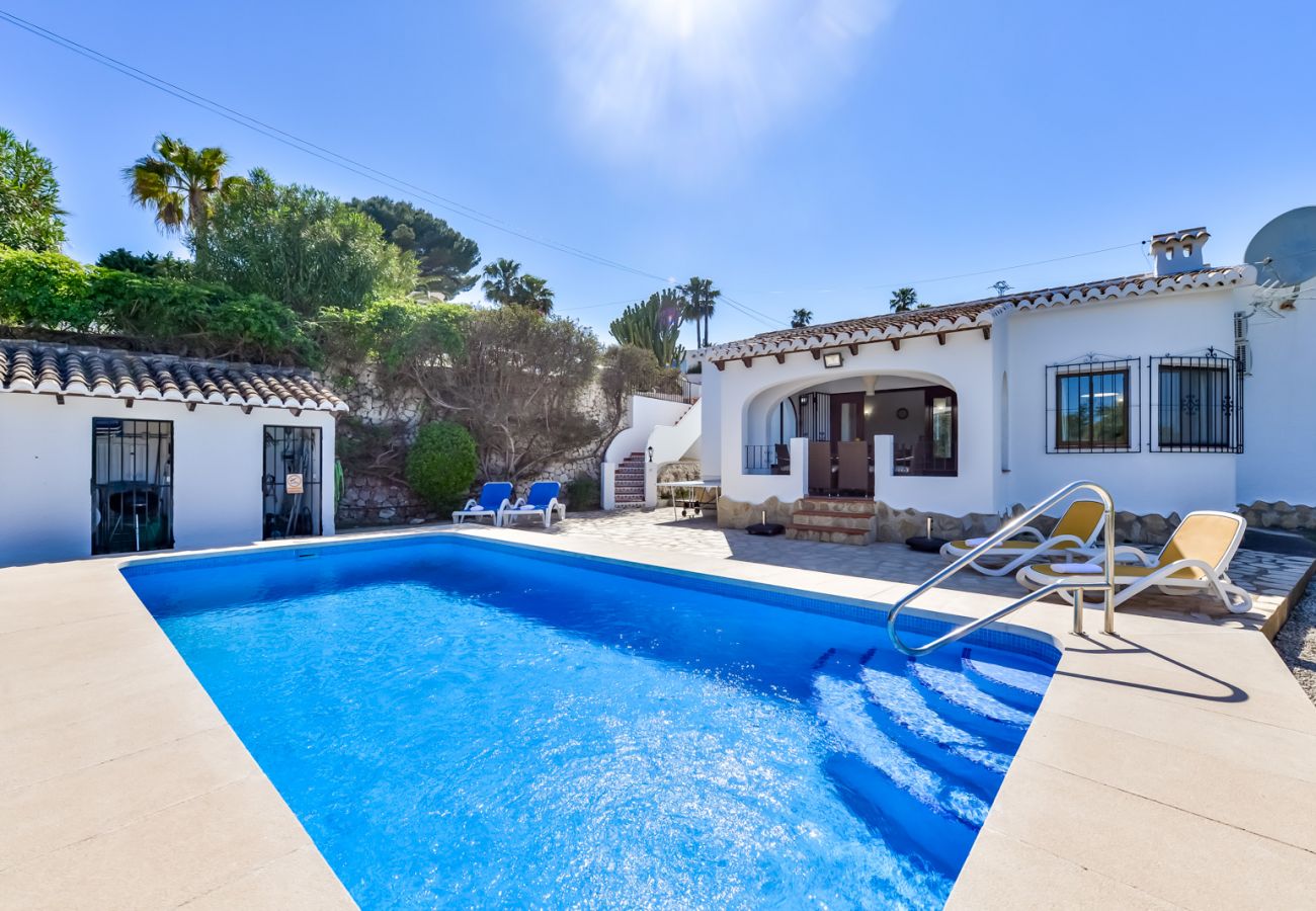 Villa in Moraira - Ferienhäuser in Moraira GUADALETE