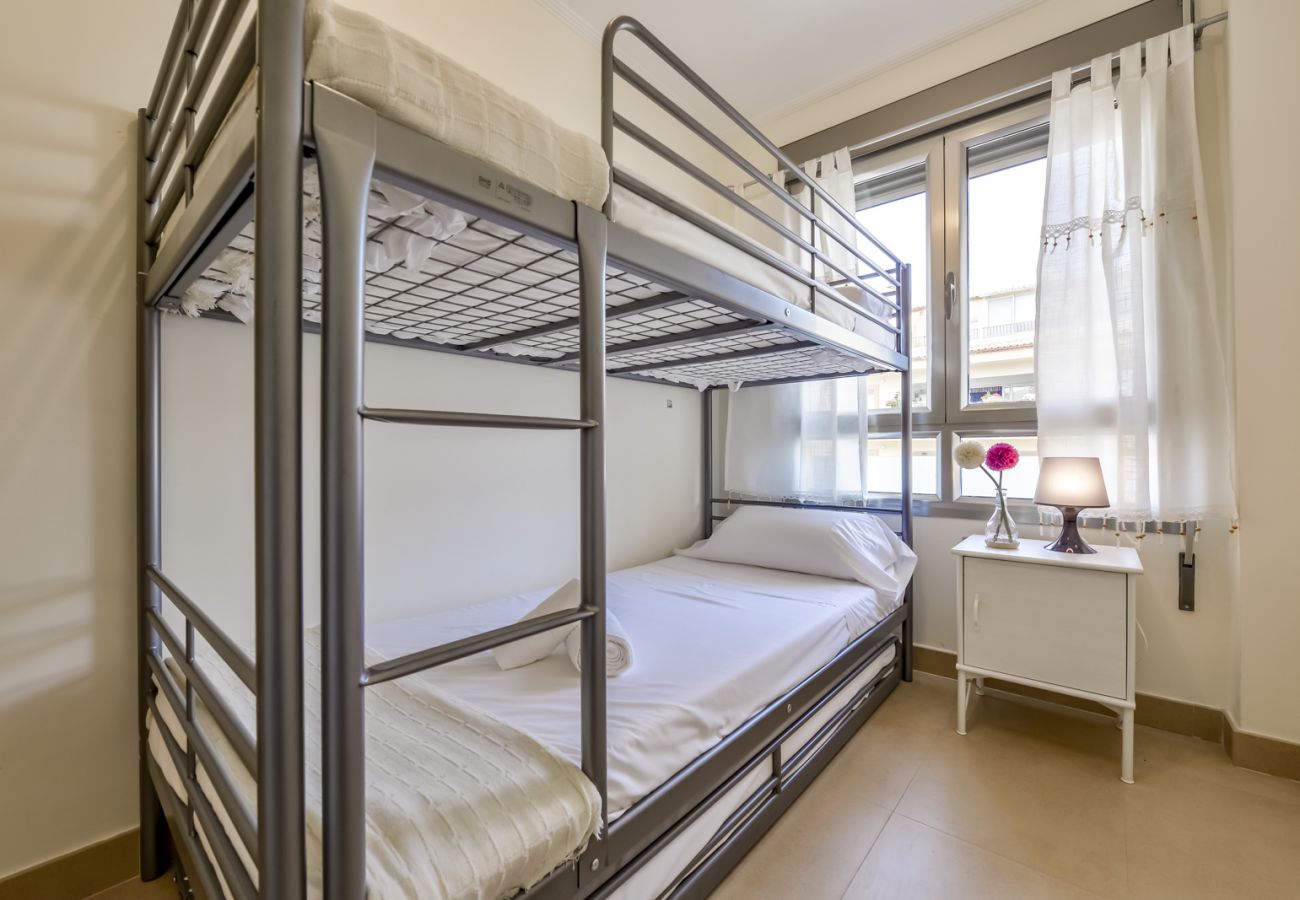 Ferienwohnung in Moraira - MARJALETA, Schönes Appartement im Zentrum von Moraira für 4 pax kostenloses Wifi.