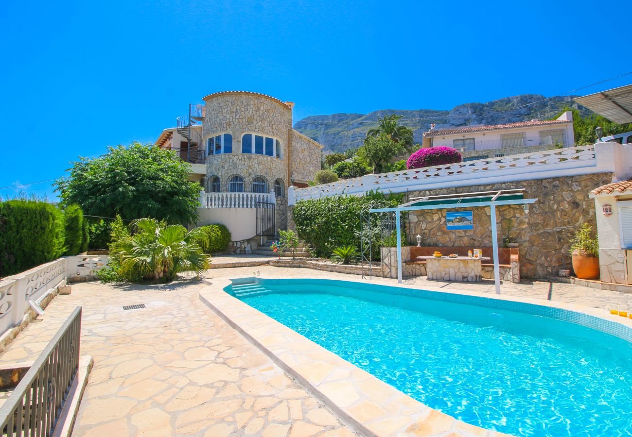 Villa in Denia - Villa in Denia mit unschlagbarer Aussicht