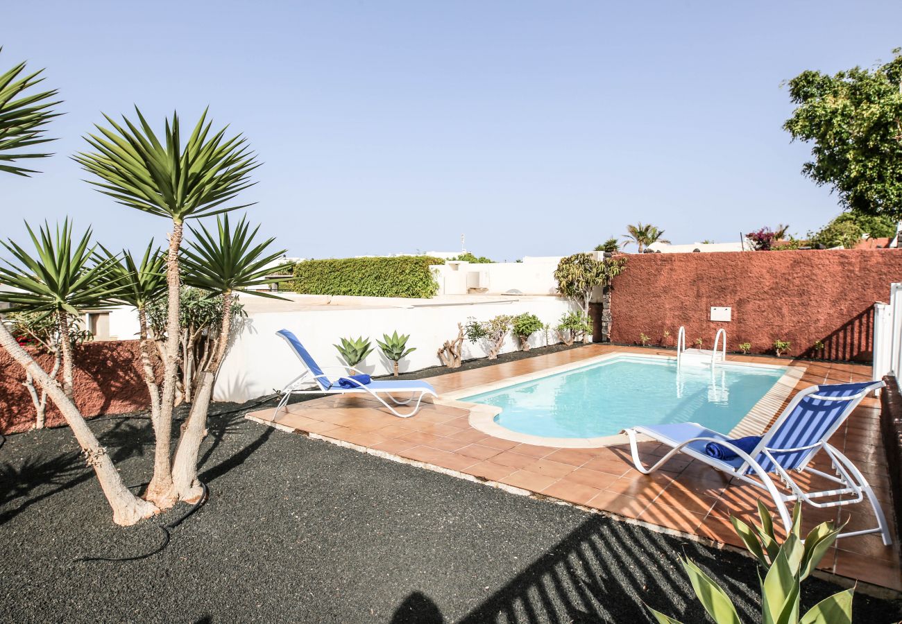 Villa in Playa Blanca - Relax & Sea Views Las Coloradas - Ideal für Familien