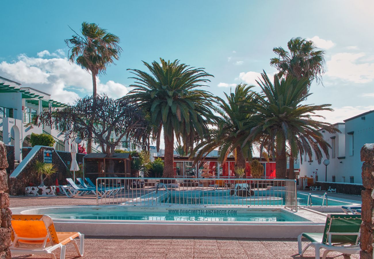 Ferienwohnung in Puerto del Carmen - Eva Vacation Home Pool & Relax - Sehr nah am Strand und gleichzeitig weit weg vom Chaos