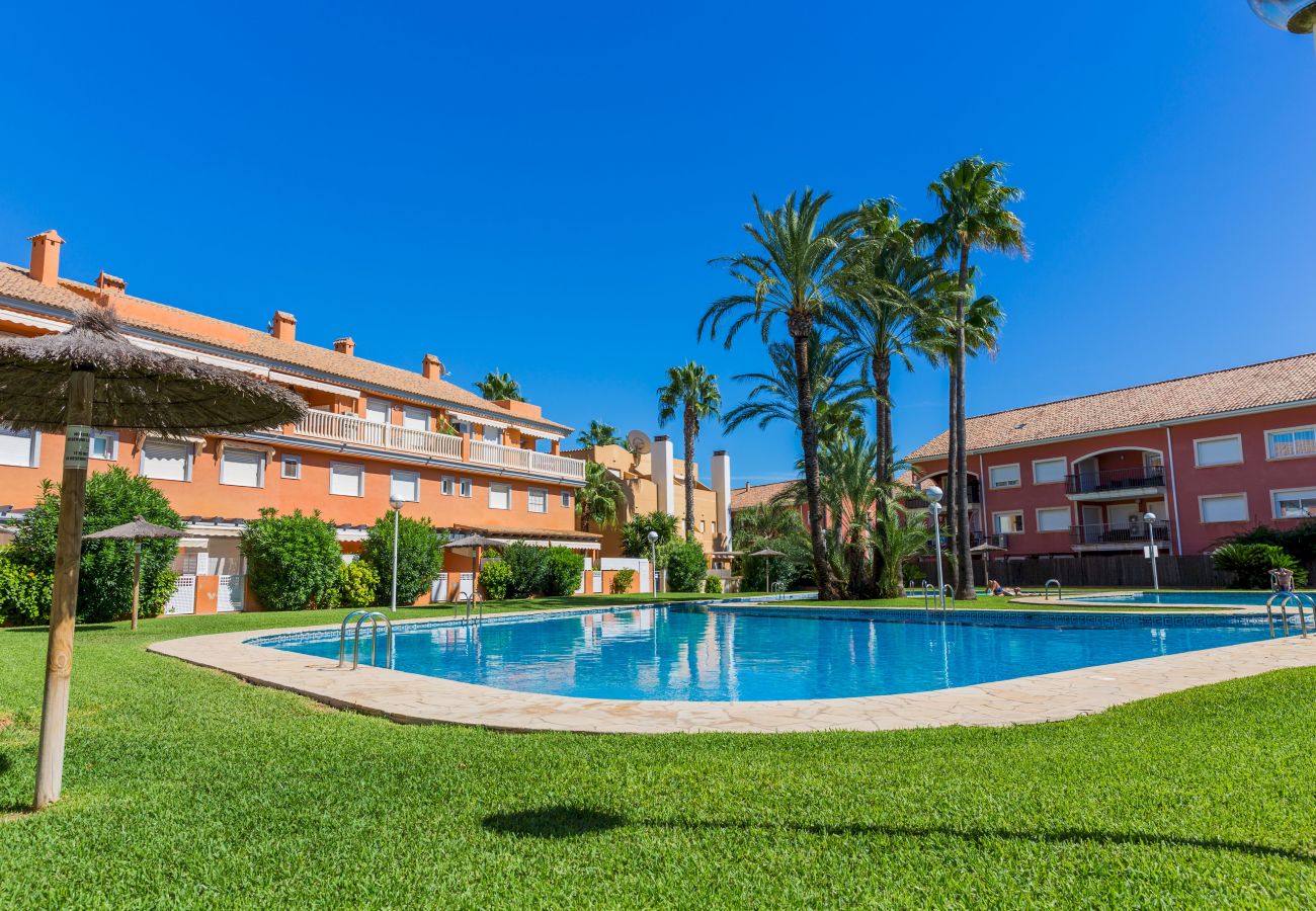 Ferienwohnung in Javea - Arenal Park II Apartment Javea Arenal, mit Terrassen, Klimaanlage und Gemeinschaftsräumen mit großem Swimmingpool, Garten, Tennis, Paddel