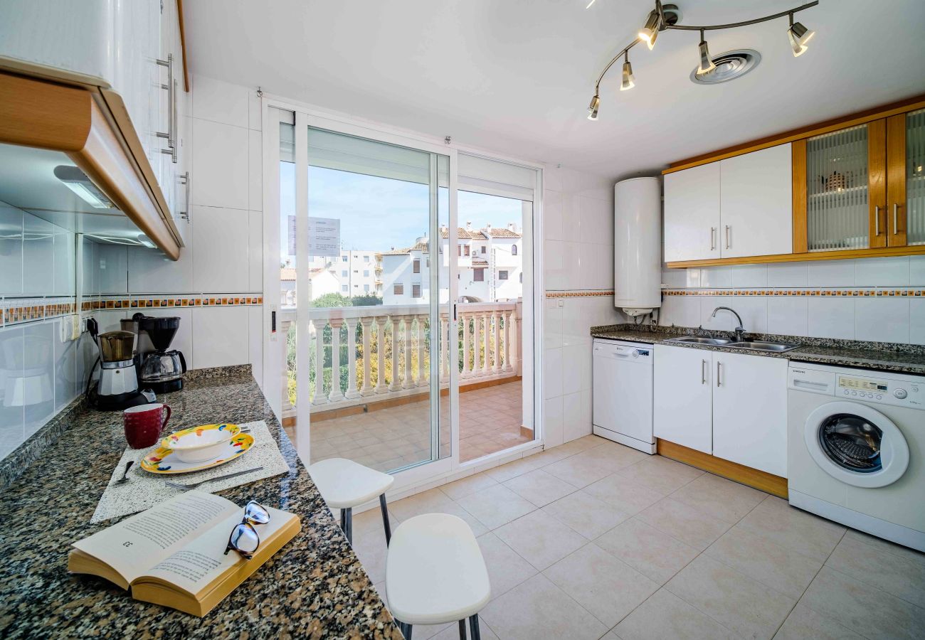 Ferienwohnung in Javea - Arenal Park II Apartment Javea Arenal, mit Terrassen, Klimaanlage und Gemeinschaftsräumen mit großem Swimmingpool, Garten, Tennis, Paddel