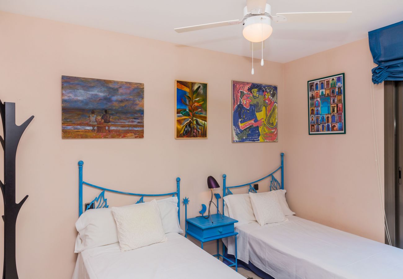 Ferienwohnung in Javea - Albamar Apartment Javea Arenal, mit großen Terrassen, Solarium, Klimaanlage und Gemeinschaftspool