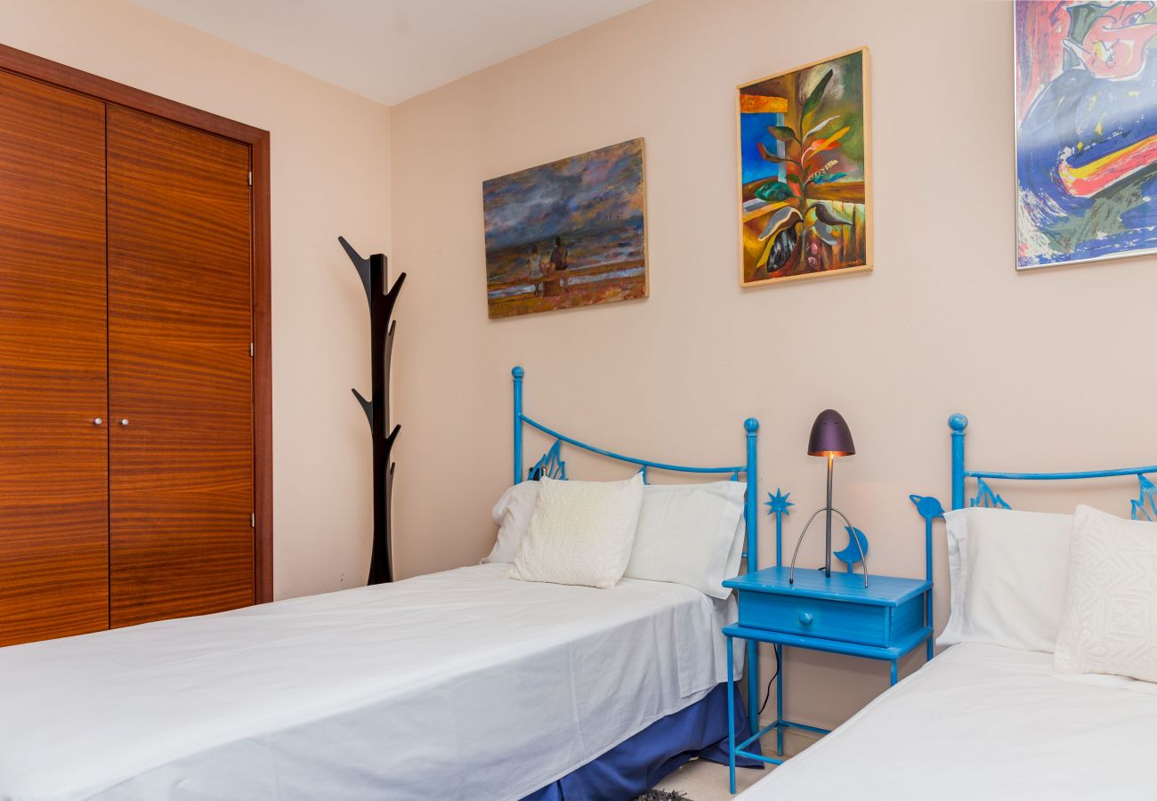 Ferienwohnung in Javea - Albamar Apartment Javea Arenal, mit großen Terrassen, Solarium, Klimaanlage und Gemeinschaftspool