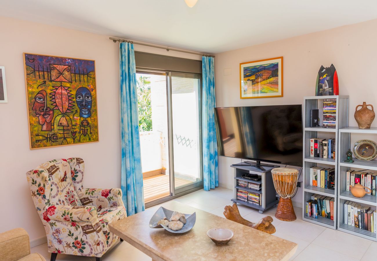 Ferienwohnung in Javea - Albamar Apartment Javea Arenal, mit großen Terrassen, Solarium, Klimaanlage und Gemeinschaftspool