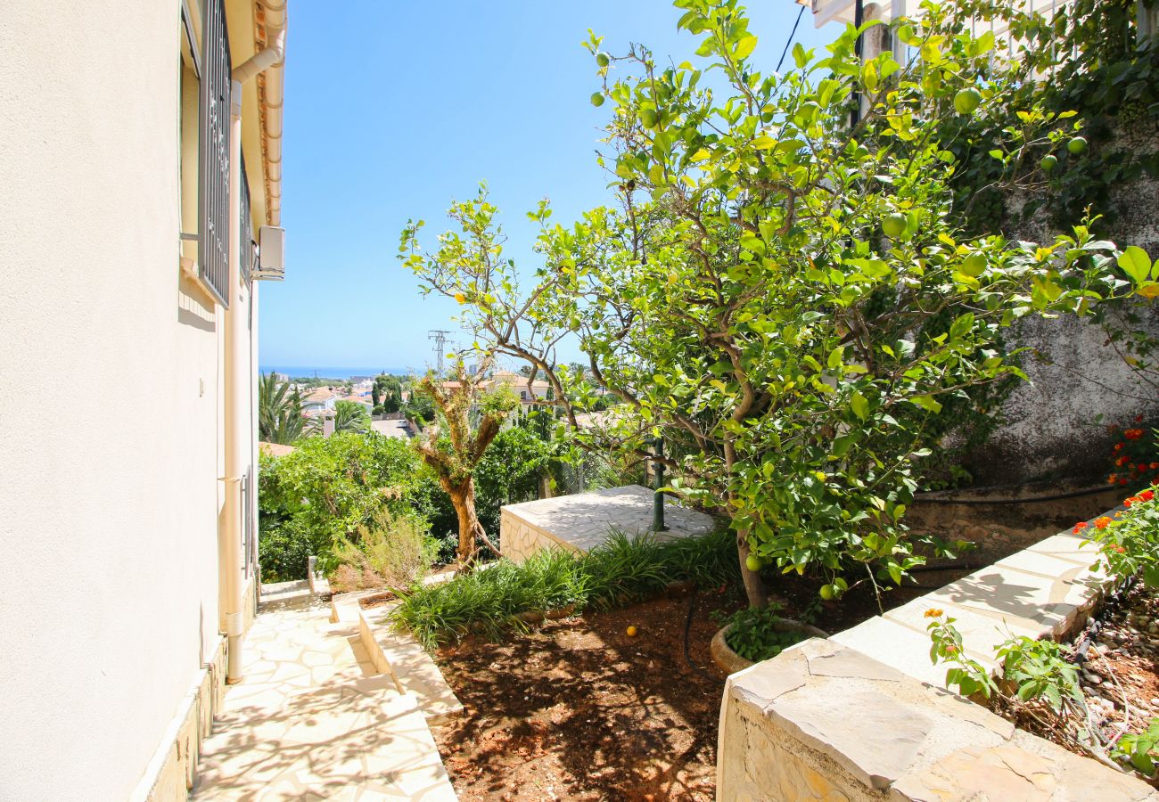 Villa in Denia - Villa in Denia mit unschlagbarer Aussicht für 10 Personen