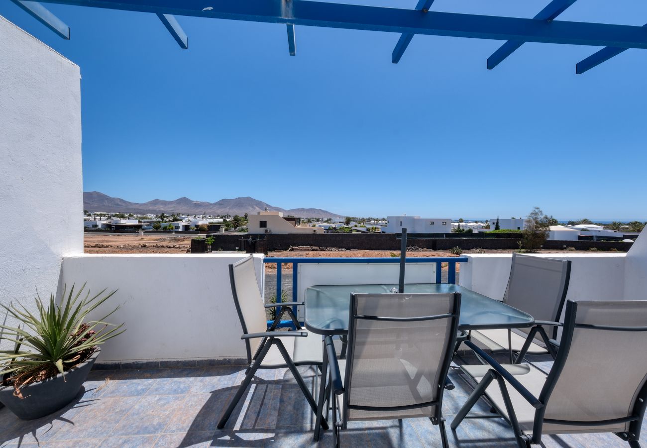 Ferienhaus in Playa Blanca - Bonitas Vistas, schnelles WLAN und Balkon