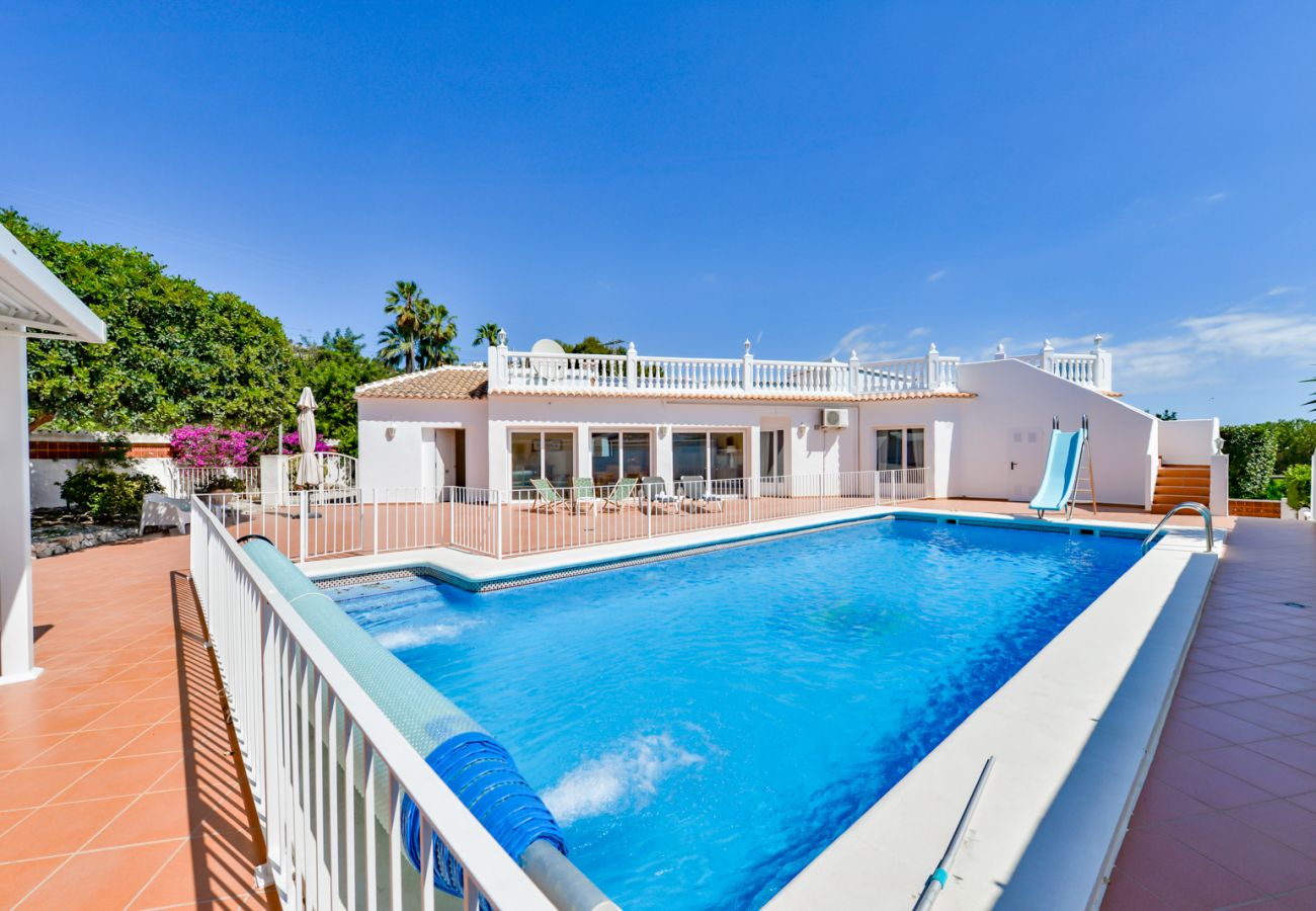 Villa in Moraira - Villa zur Miete in Moraira LOLA, für 9 Personen mit privatem Pool, ideal für Familien.