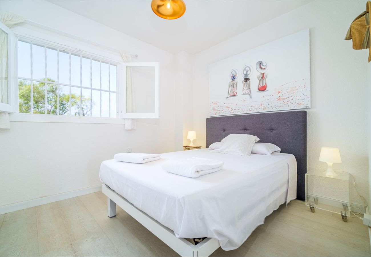 Ferienwohnung in Javea - Don Pepe Indigo Apartment Javea mit Terrasse, WLAN und großem Gemeinschaftspool