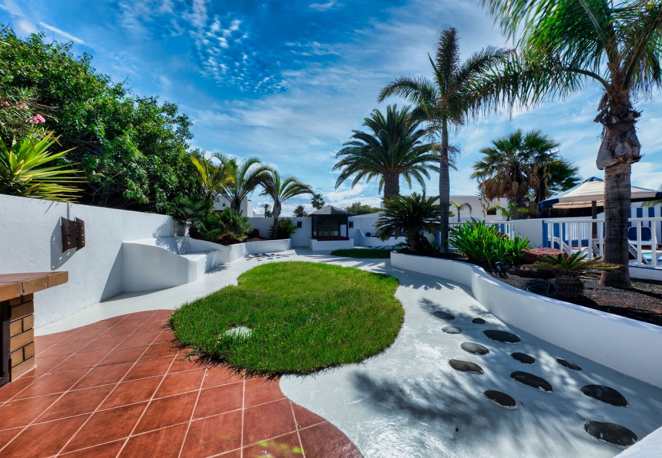 Villa in Playa Blanca - Casa Picasso - Casa Picasso - privater Pool, Terrasse, Klimaanlage 