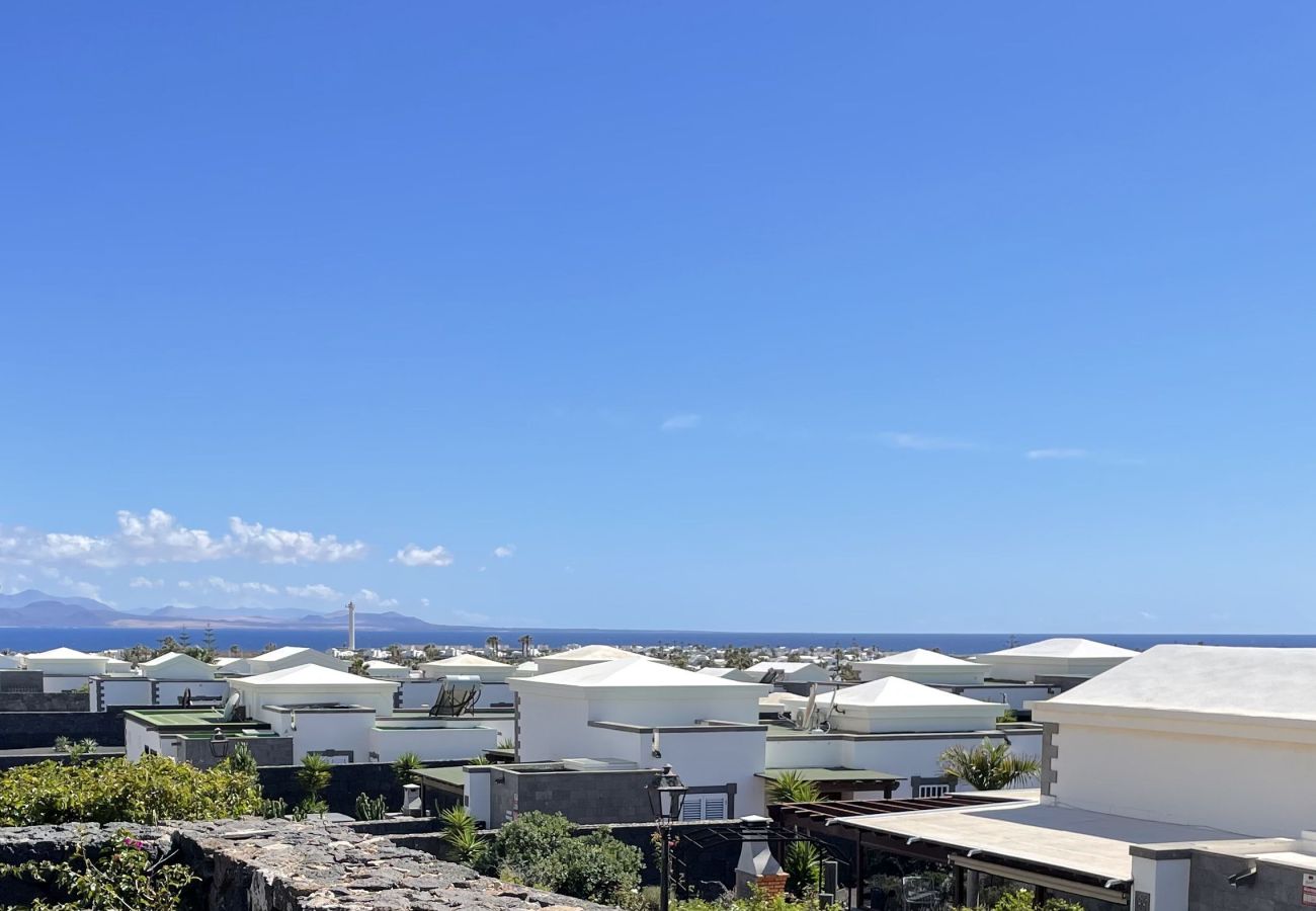 Ferienhaus in Playa Blanca - Villa Endless Summer Meerblick