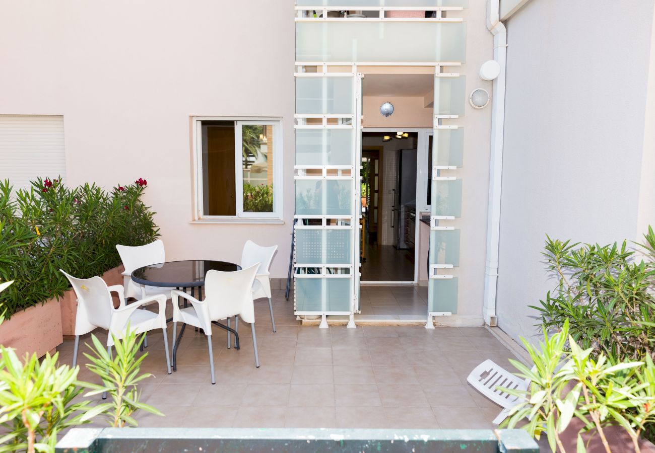 Ferienwohnung in Javea - Golden Gardens Bliss Apartment Javea Arenal, mit Terrasse, Klimaanlage und Gemeinschaftspool