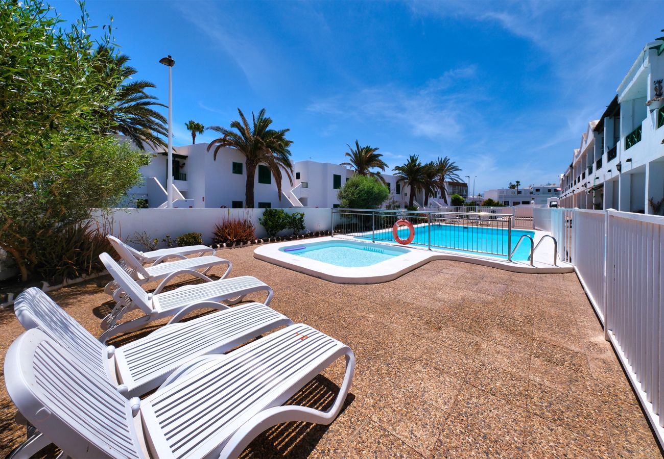 Ferienhaus in Puerto del Carmen - Casa Emilia-Nähe zu allen Dienstleistungen und zum Strand 