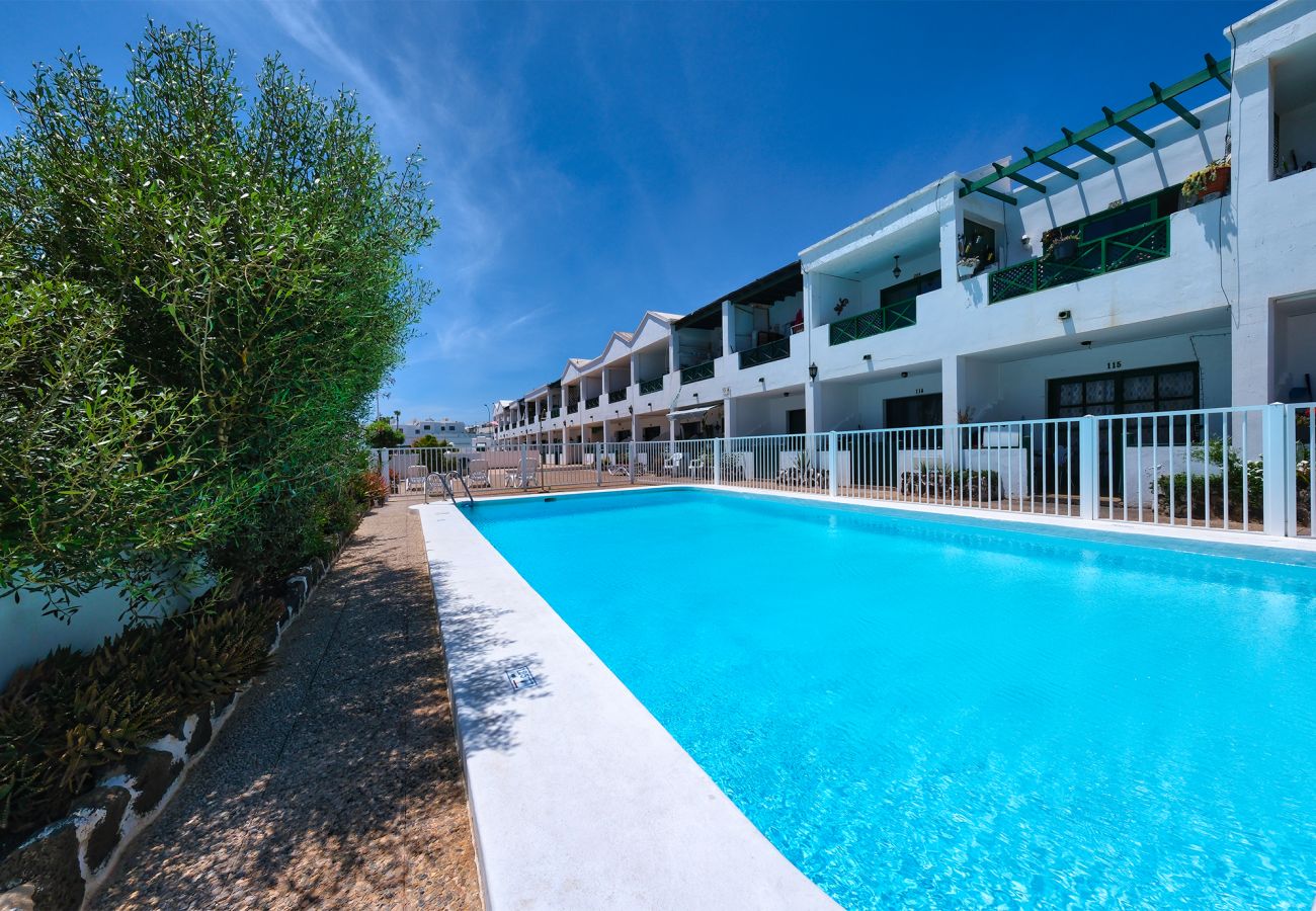 Ferienhaus in Puerto del Carmen - Casa Emilia-Nähe zu allen Dienstleistungen und zum Strand 