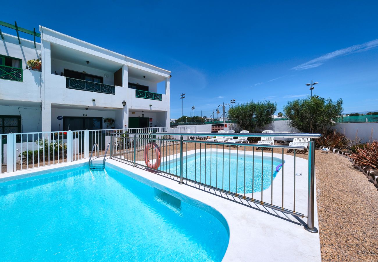 Ferienhaus in Puerto del Carmen - Casa Emilia-Nähe zu allen Dienstleistungen und zum Strand 