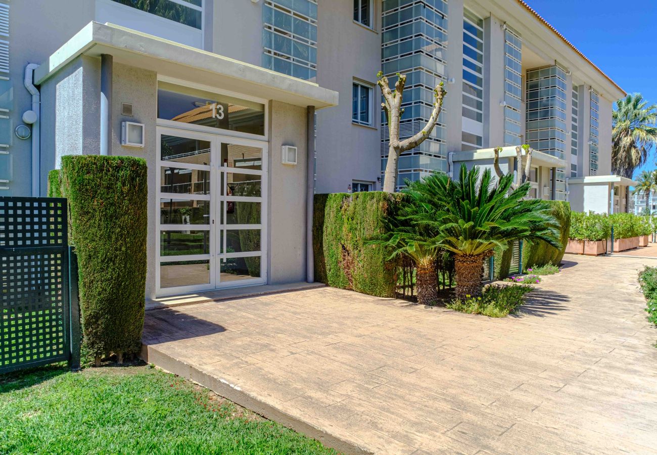 Ferienwohnung in Javea - Golden Gardens Zen Apartment IV Javea Arenal mit Terrasse, Klimaanlage und Gemeinschaftspool