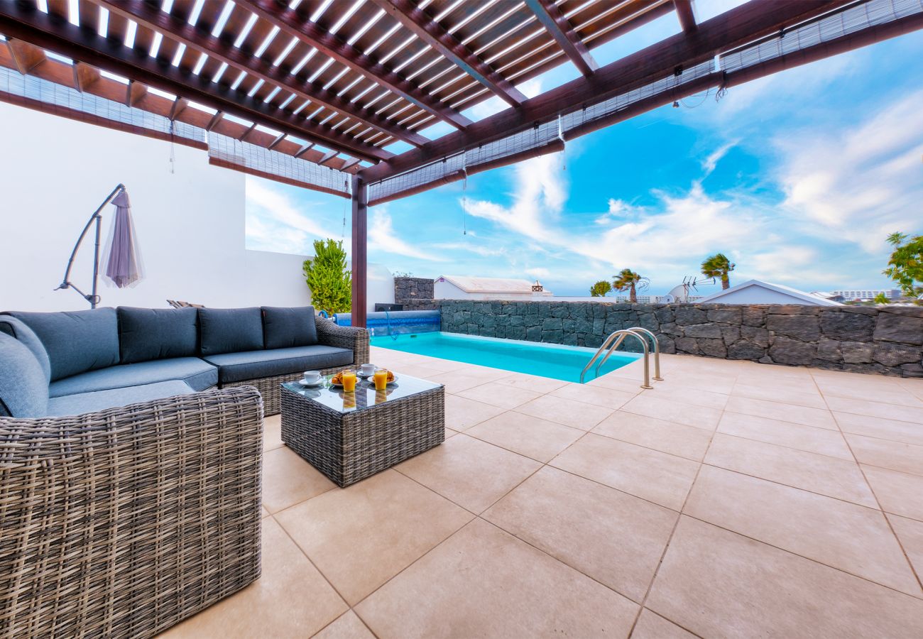 Ferienhaus in Playa Blanca - Villa Malolo-privater Pool und Whirlpool