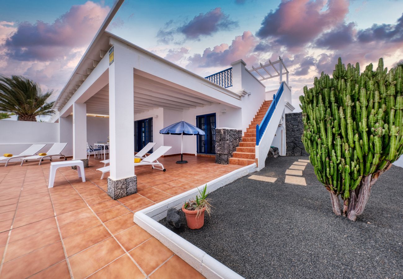 Ferienhaus in Playa Blanca - Casa La Traviata - Privates Schwimmbad