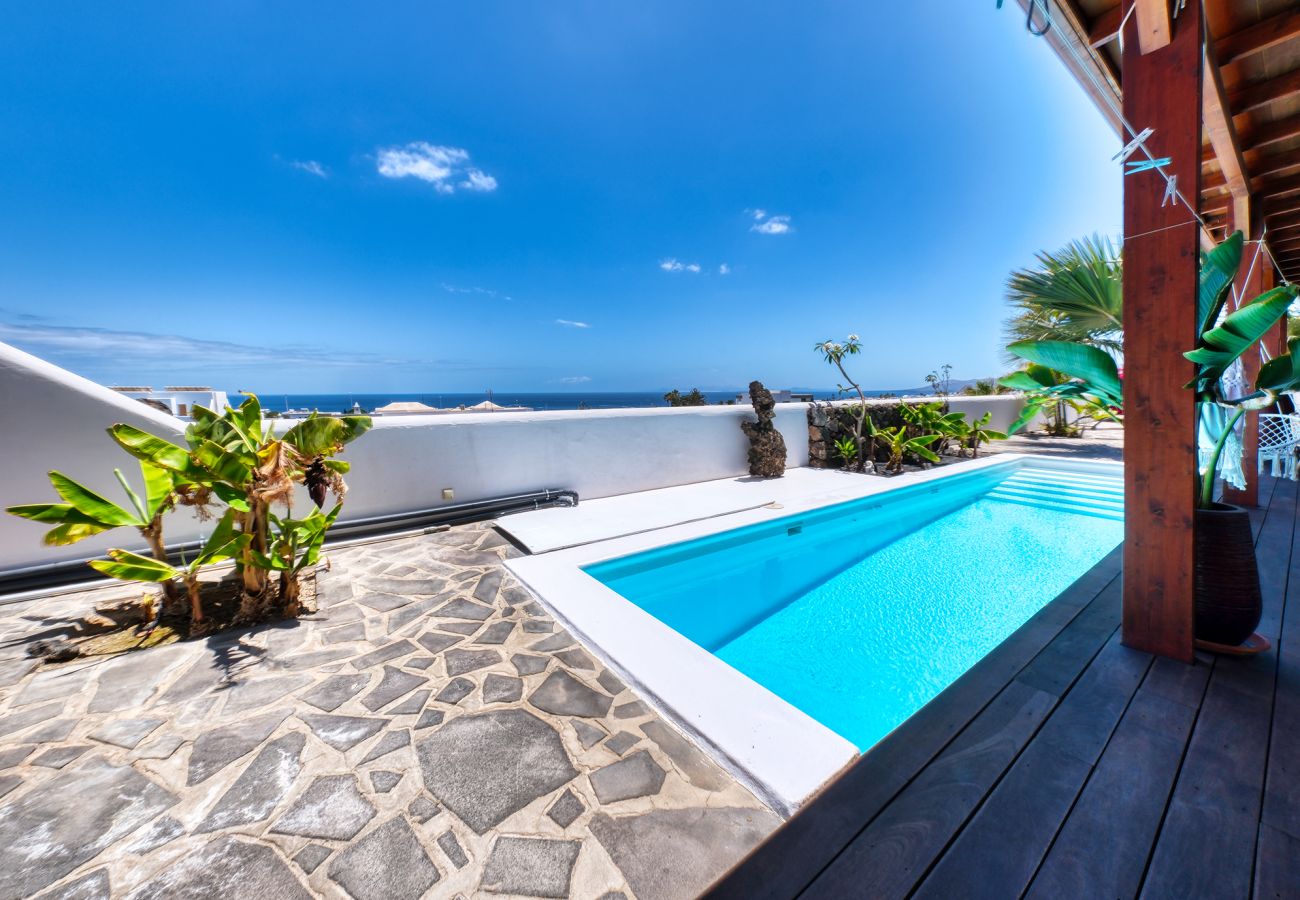 Ferienhaus in Puerto del Carmen - Villa Bali Meerblick