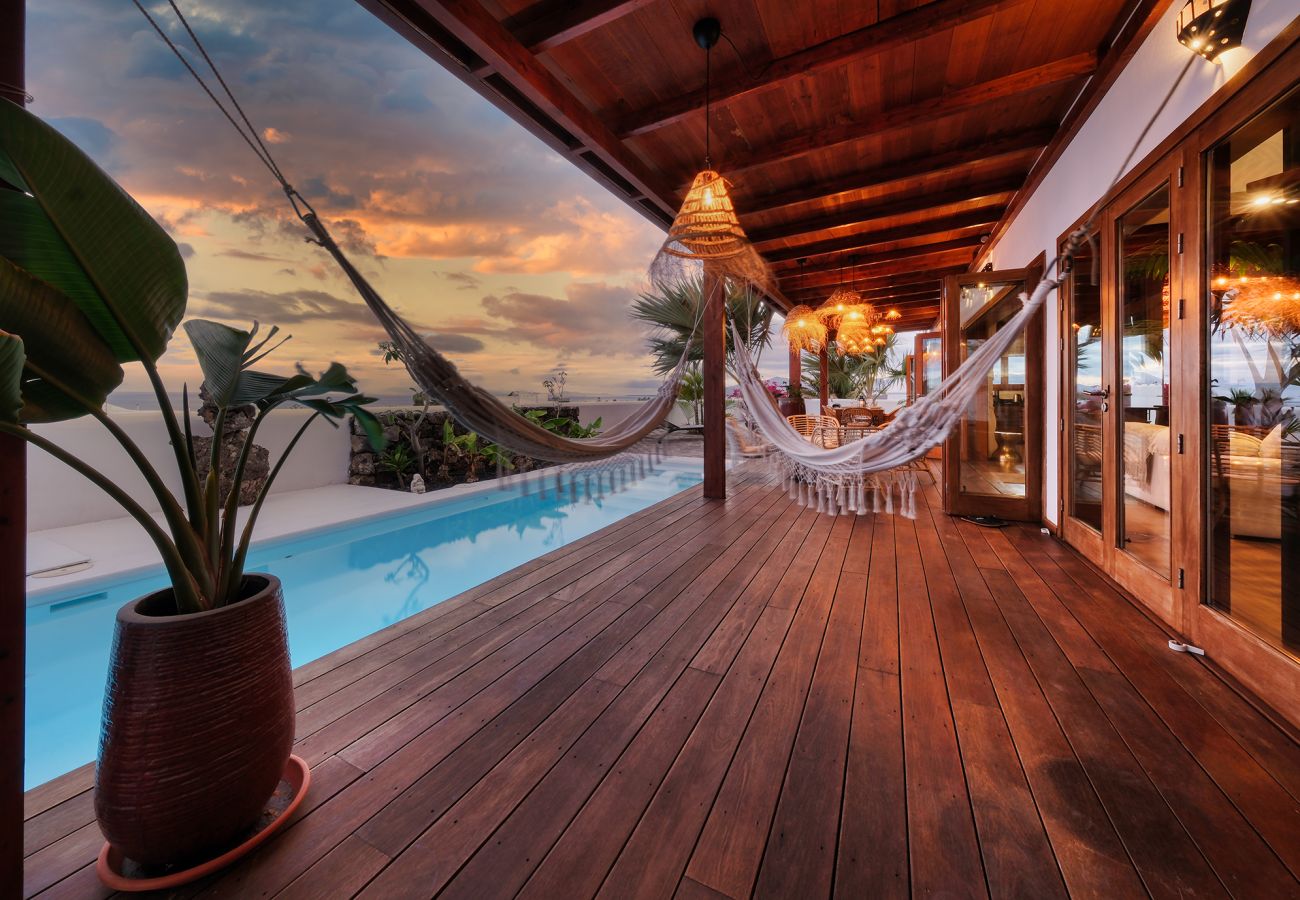 Ferienhaus in Puerto del Carmen - Villa Bali Meerblick