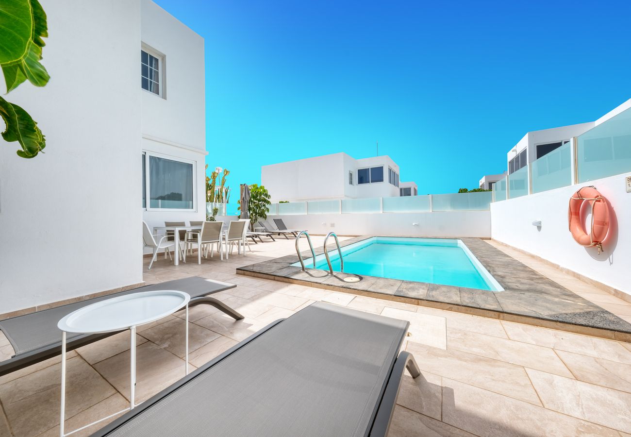 Ferienhaus in Playa Blanca - Lanzarote 2 - privater Pool, Grill, Klimaanlage