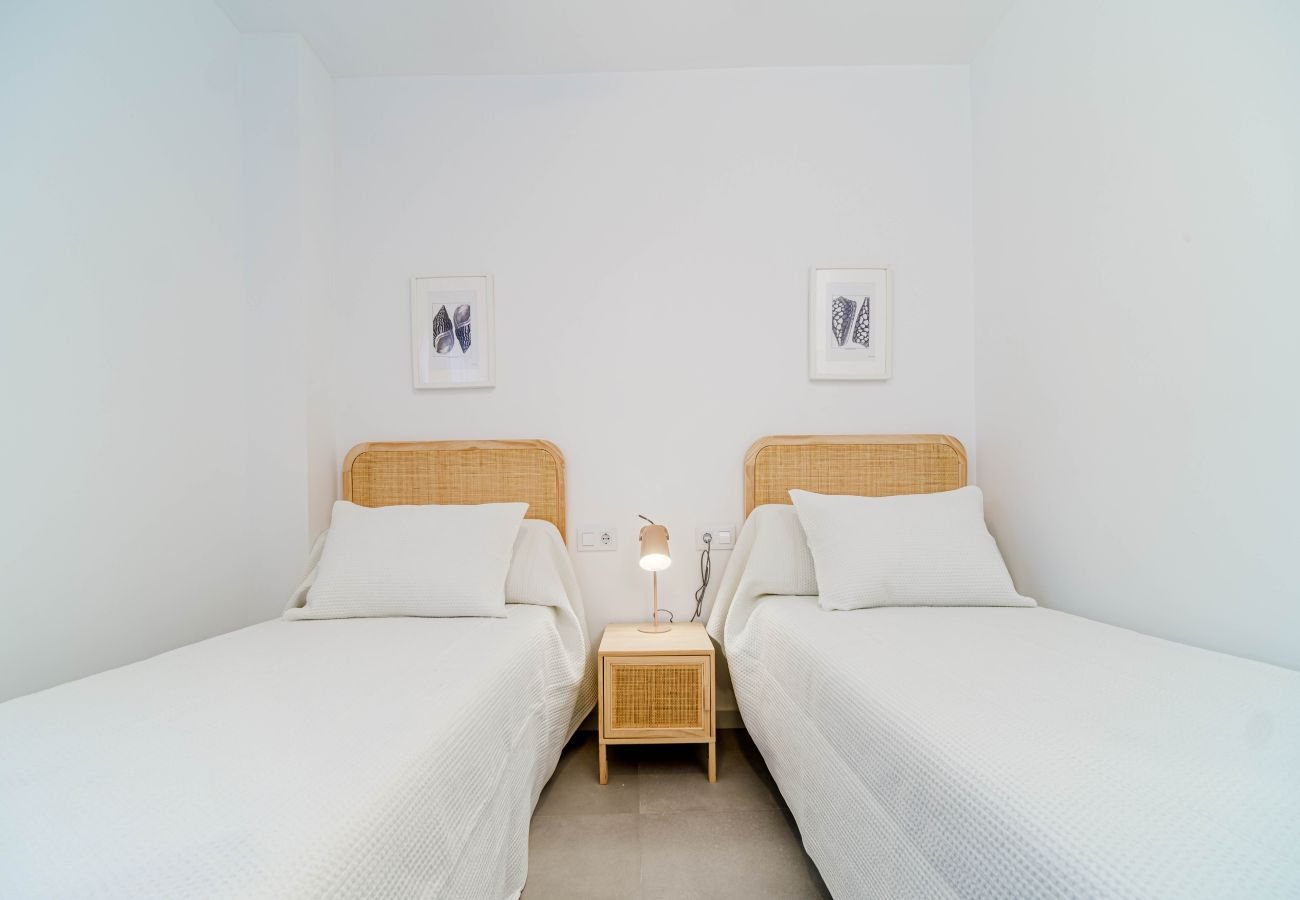 Ferienwohnung in Javea - Don Pepe White Apartment, con Terraza, Wifi y Gran Piscina Comunitaria