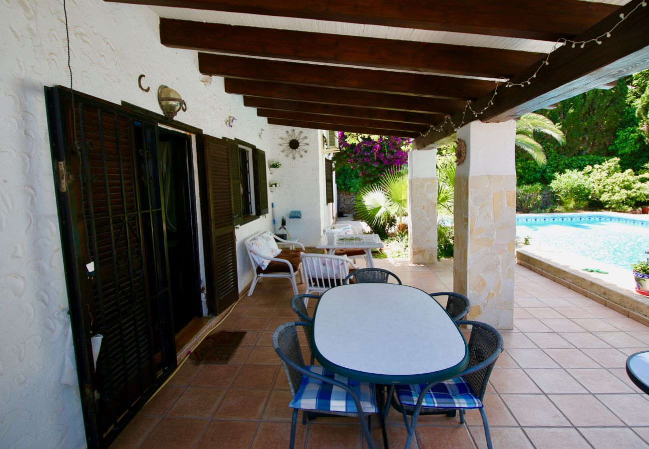 Villa in Denia - Beautiful Villa with pool Finca Paris HH