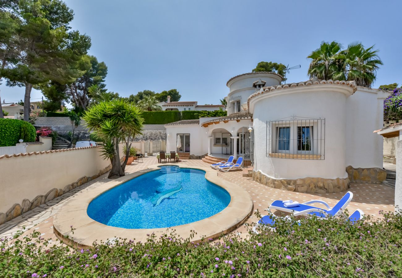 Villa in Moraira - SEBASTIAN, villa for 4 pax in Moraira and private pool. free wifi