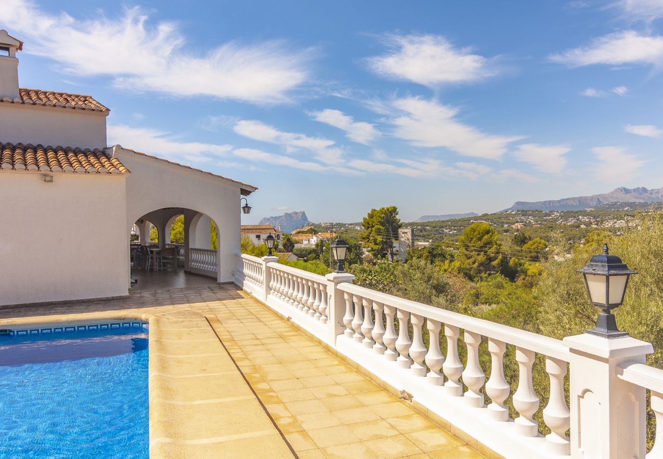 Villa in Moraira - MATISSE, Large villa in Moraira for 9 pax, private pool and free wifi