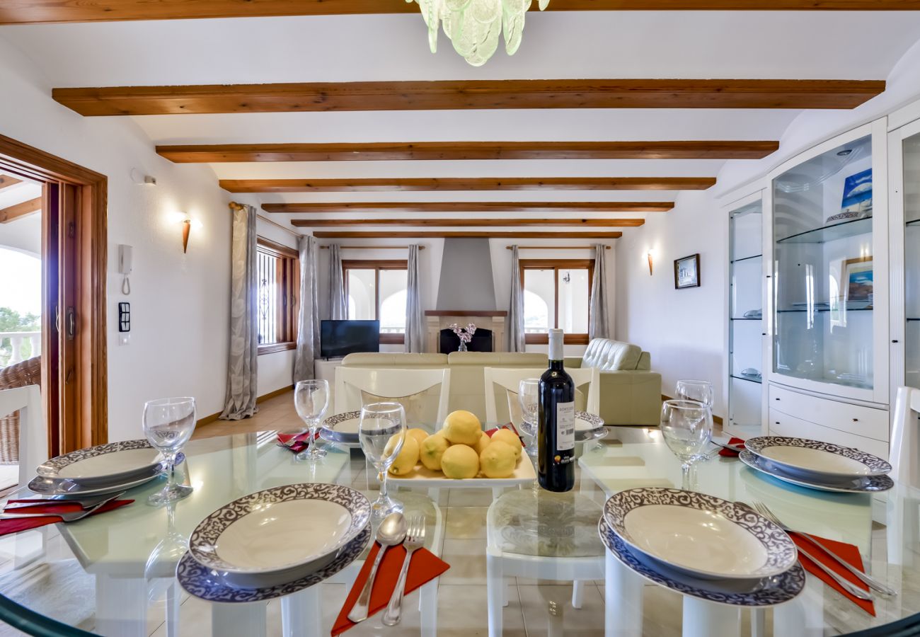 Villa in Moraira - MATISSE, Large villa in Moraira for 9 pax, private pool and free wifi