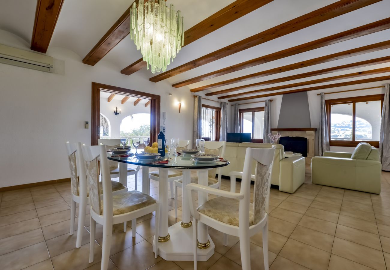 Villa in Moraira - MATISSE, Large villa in Moraira for 9 pax, private pool and free wifi