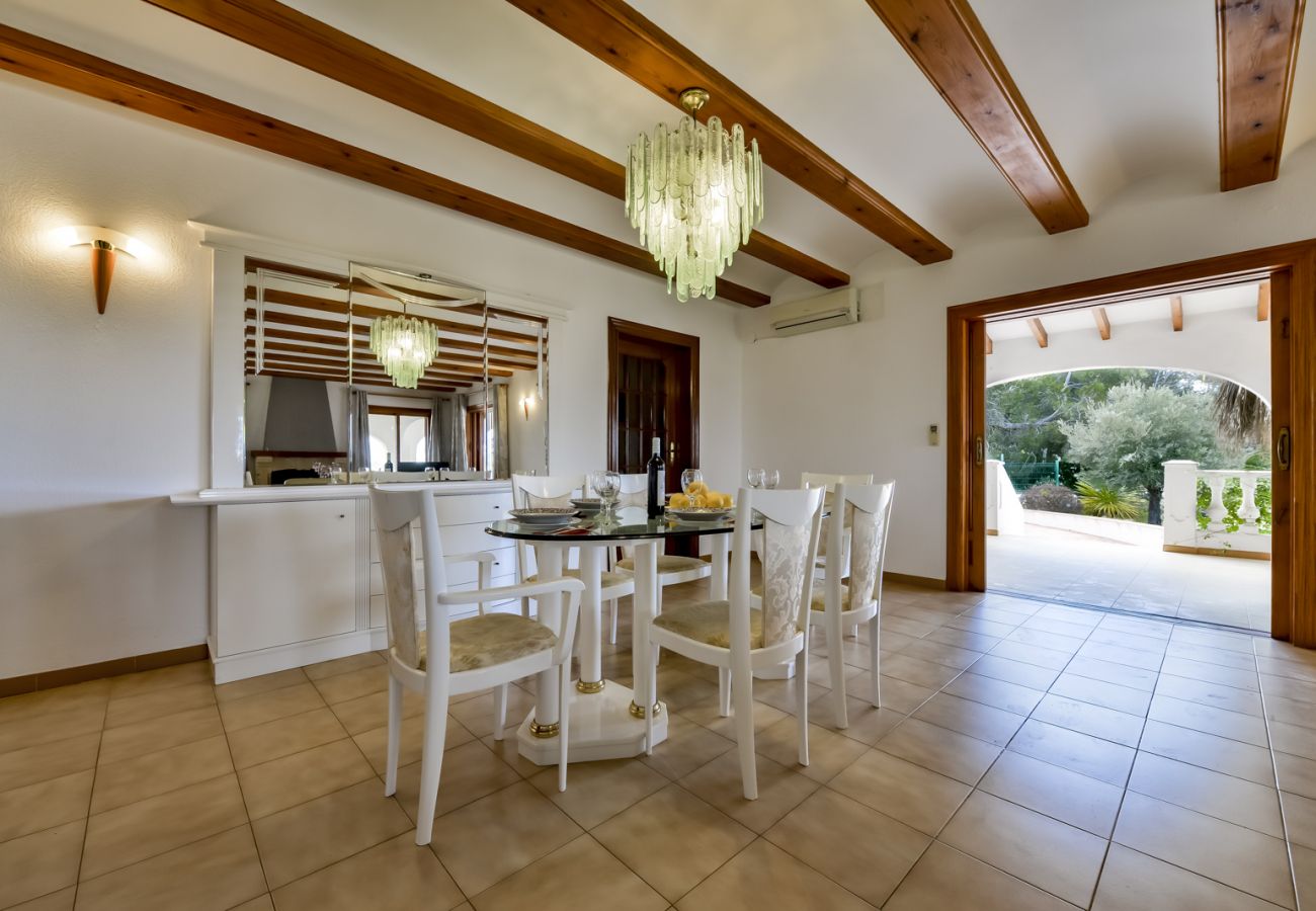 Villa in Moraira - MATISSE, Large villa in Moraira for 9 pax, private pool and free wifi