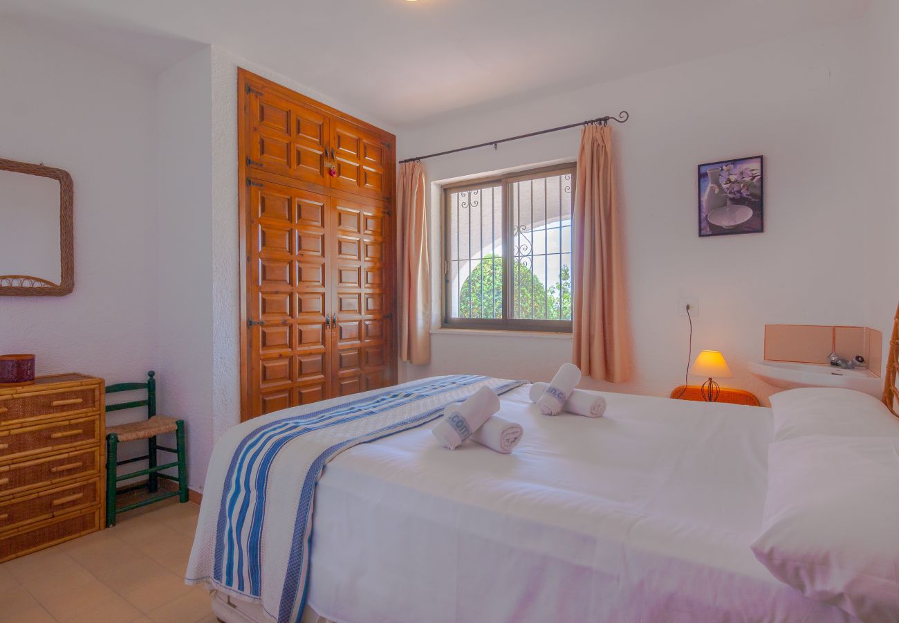 Villa in Benissa - ROMANI, villa for 8 pax in Benissa ,with panoramic views. free wifi