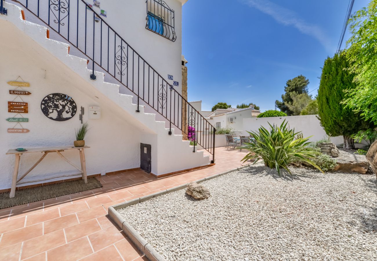 Villa in Moraira - PURA VIDA, Villa in Moraira for 7 pax with private pool and free wifi