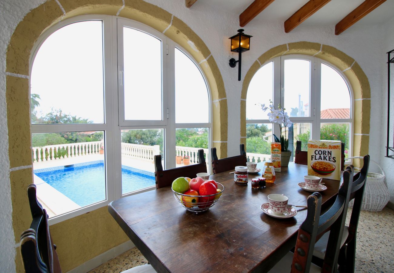 Villa in Denia - Beautiful Villa with views and pool Quijote LA