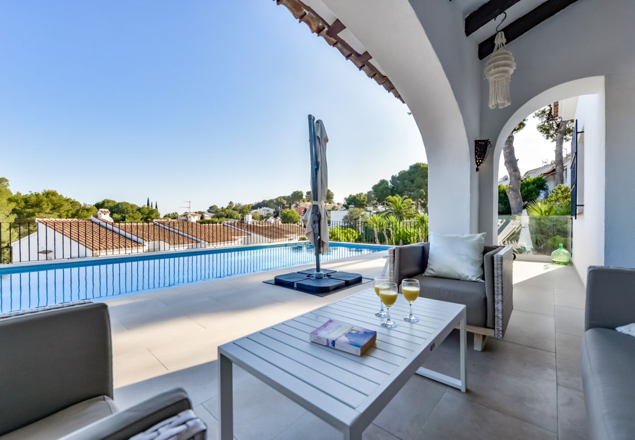 Villa in Moraira - OLGA - Welcoming and tasteful Villa with private pool and FREE WIFI for 7 people.