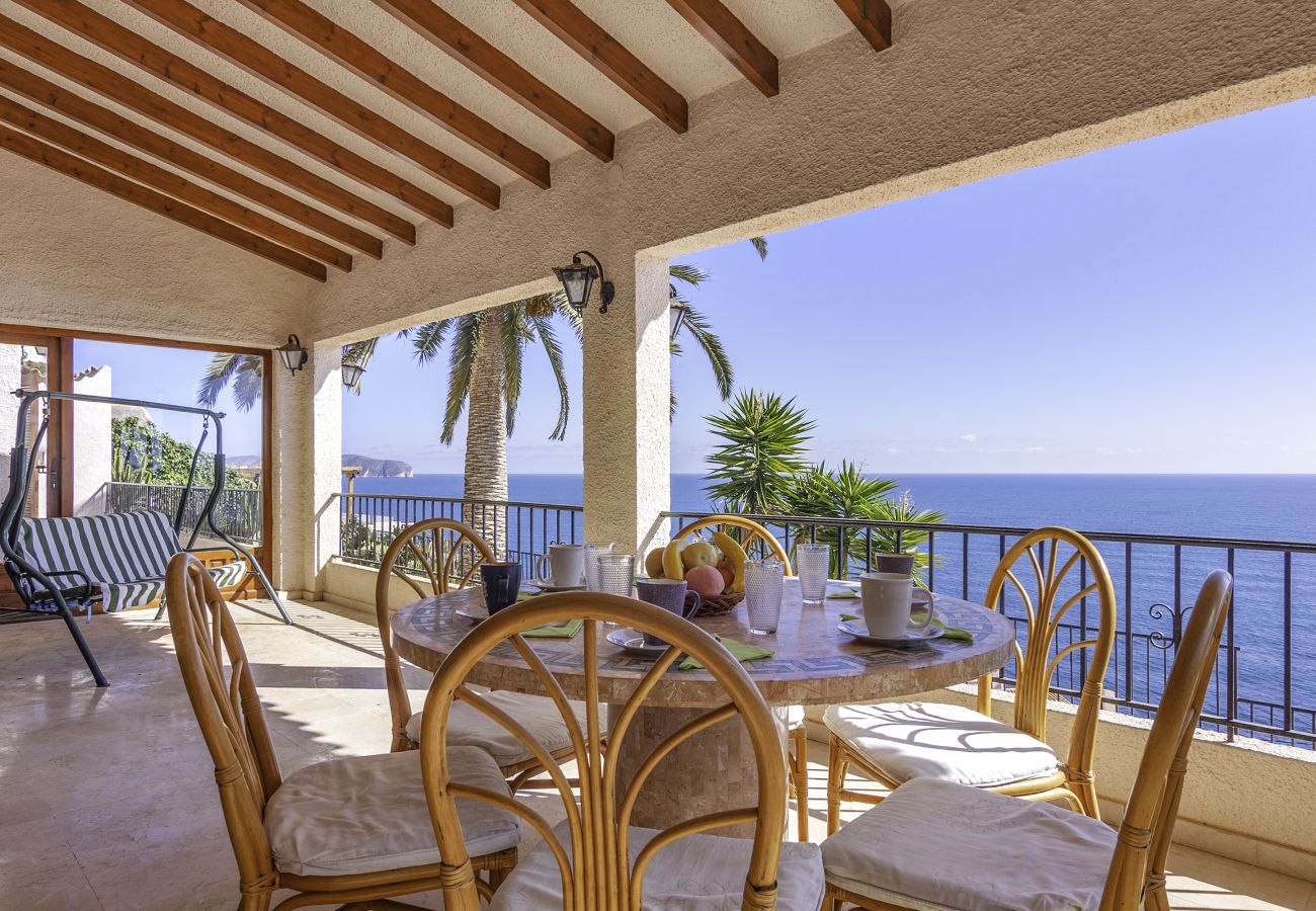 Villa in Benissa - MARINA, Villa with privileged sea views in Benissa, free WIFI