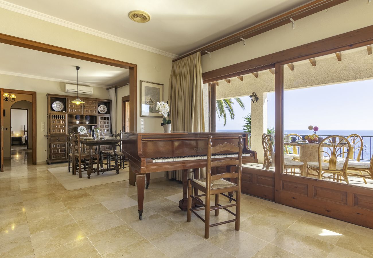 Villa in Benissa - MARINA, Villa with privileged sea views in Benissa, free WIFI