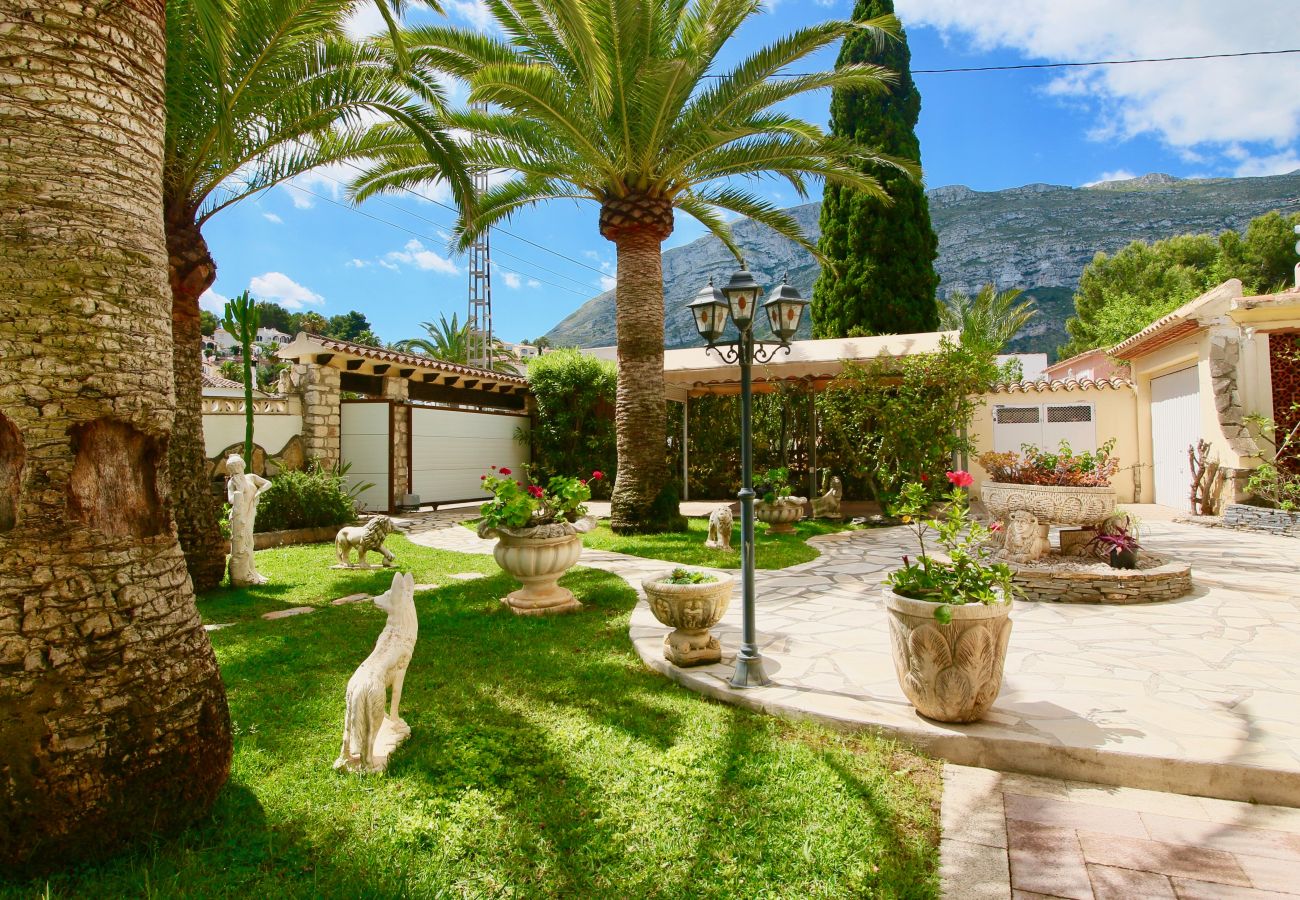 Villa in Denia - Great villa with private pool and all the amenities in Denia Galeretes BL