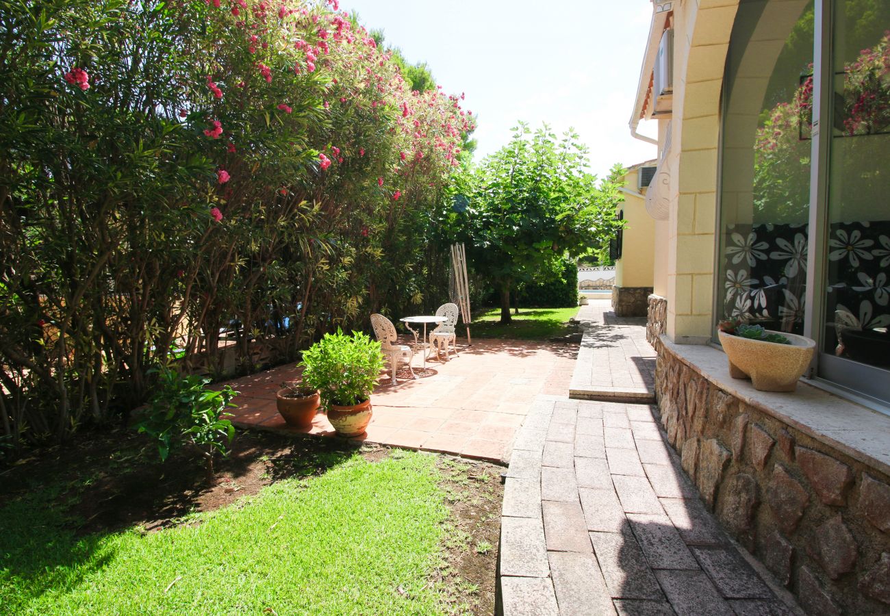 Villa in Denia - Great villa with private pool and all the amenities in Denia Galeretes BL