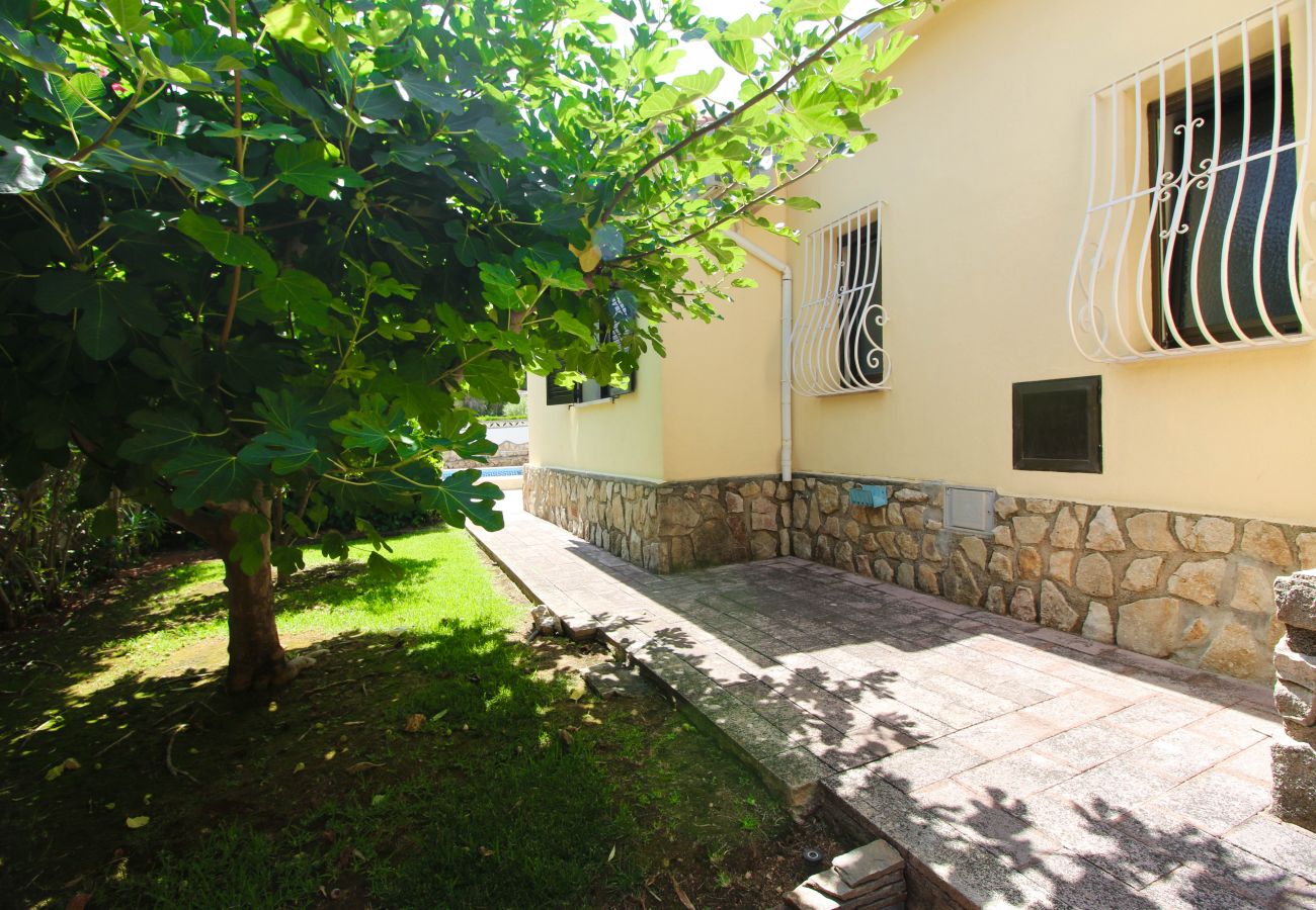 Villa in Denia - Great villa with private pool and all the amenities in Denia Galeretes BL