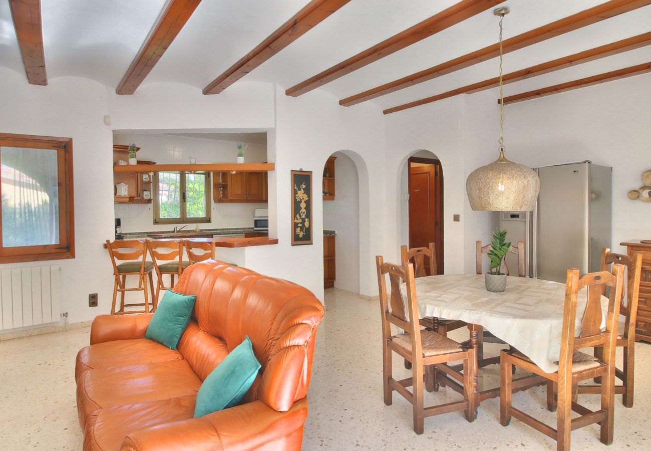 Villa in Denia - Great villa with private pool and all the amenities in Denia Galeretes BL