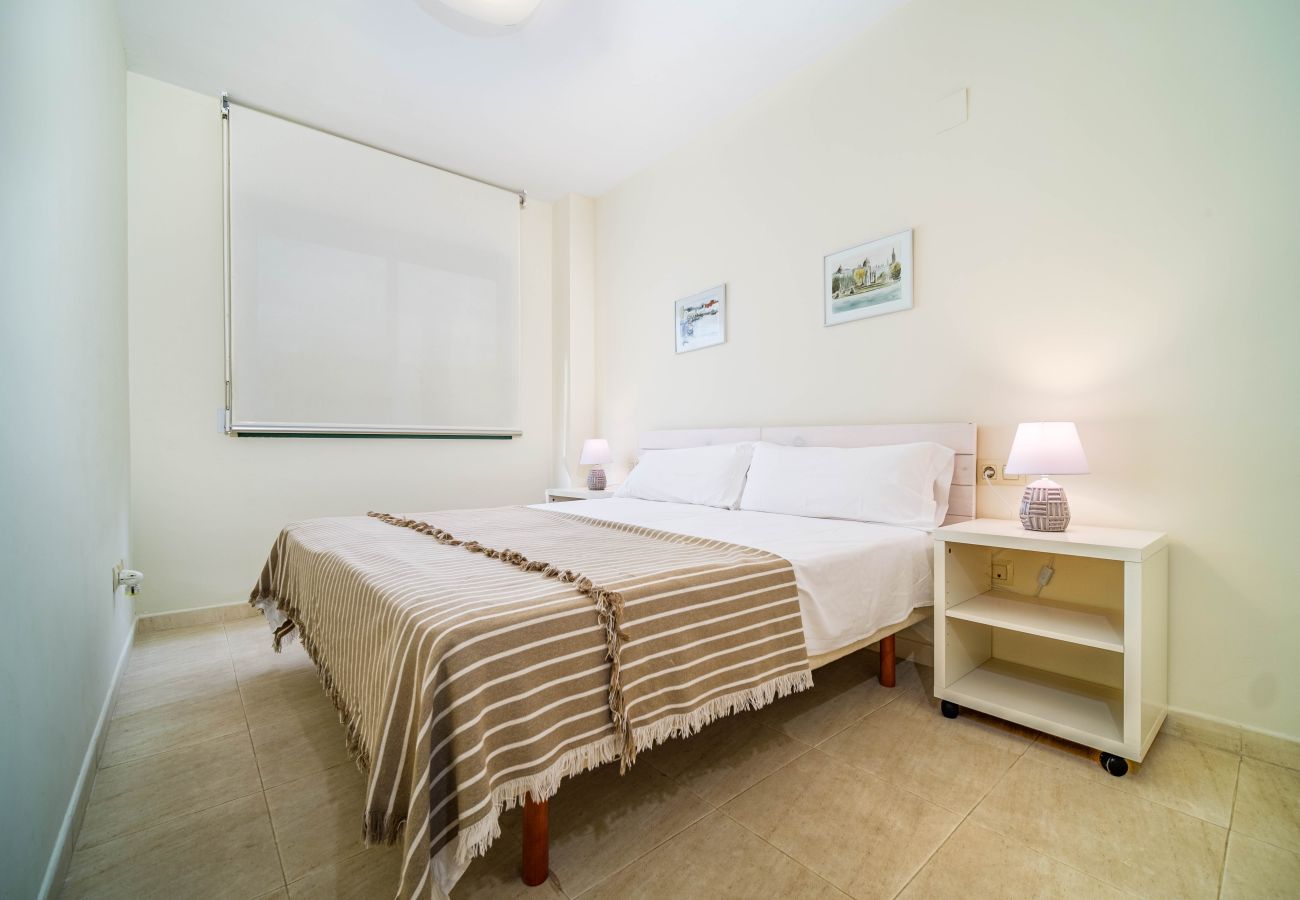 Apartment in Javea -  Luz de Javea I Apartment, Stylish with AC, Wifi, Terrace and Pool