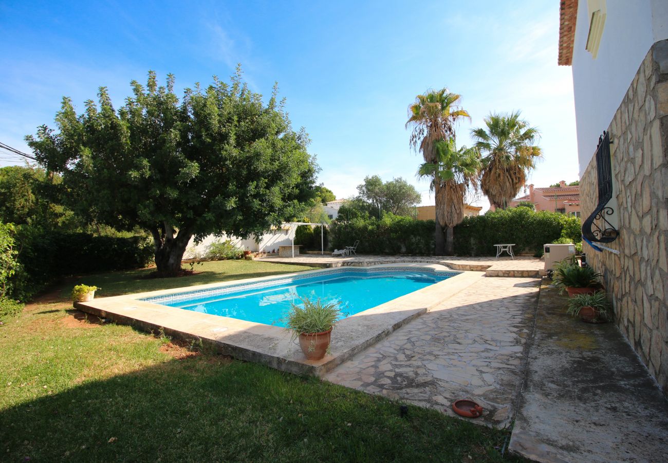 Villa in Denia - Cozy villa in Santa Lucía with private pool 6P