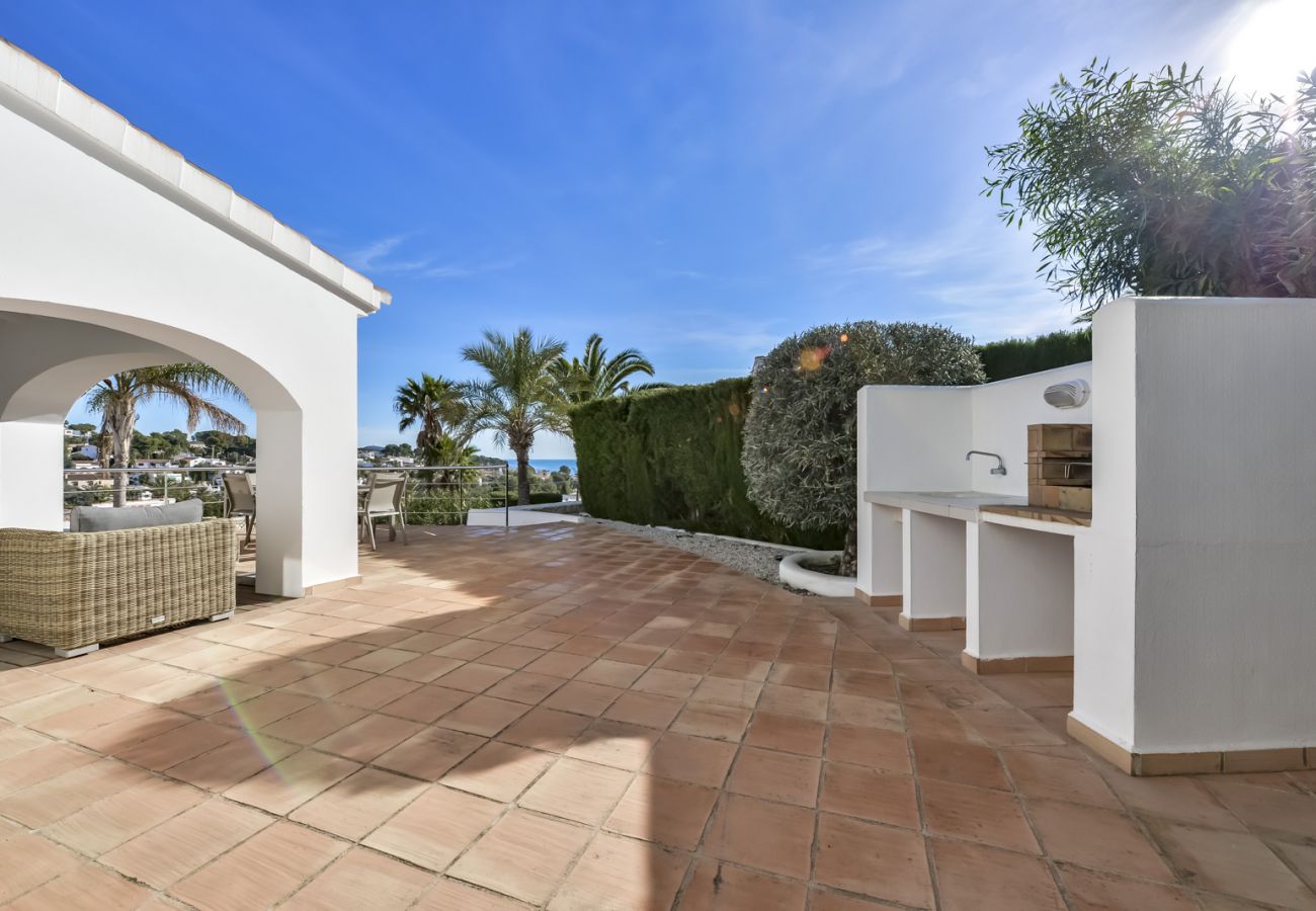 Villa in Benissa - LA PERLITA, beautiful villa for 6 pax, with sea views in Benissa coast, private pool and free wifi.