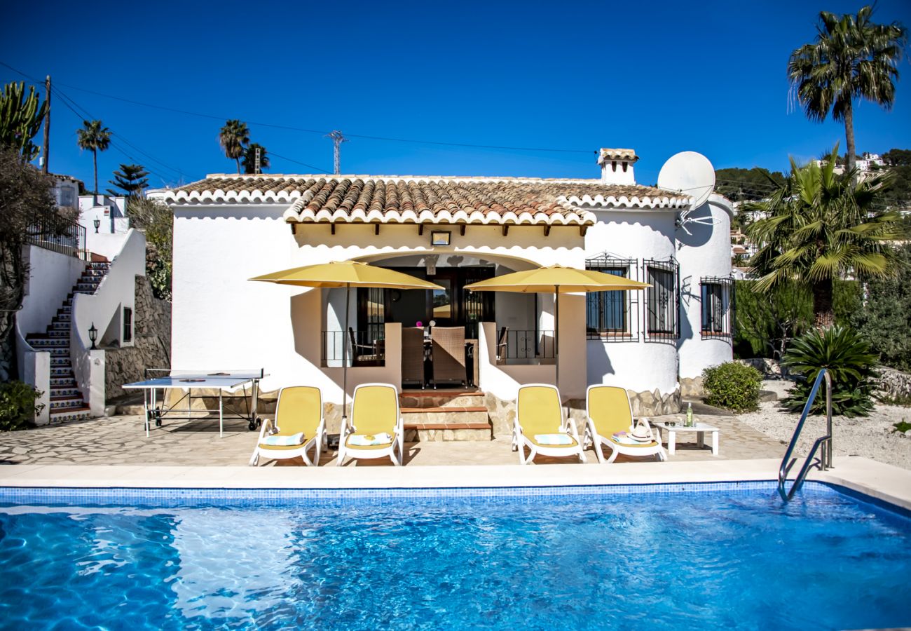 Villa in Moraira - Villa rentals in Moraira GUADALETE